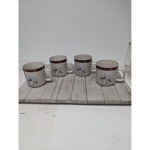 Set 4 Royal Seasons Stoneware Snowmen Mugs Cups Snowflakes Red Trim Coffee Tea